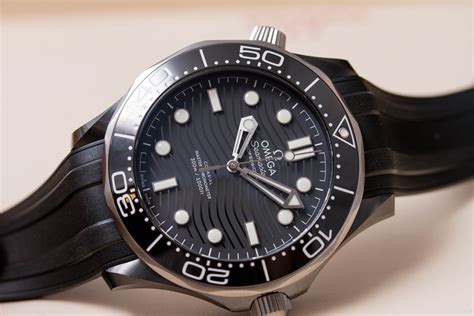 omega seamaster 300 ceramic